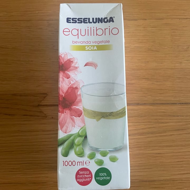 review photo of Esselunga Bevanda vegetale soia senza zuccheri aggiunti shared by @ariannabubola on 18 Feb 2022 - review