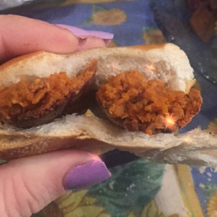photo of Veggieland Chorizo Vegano shared by @camiaguirre28 on  08 Oct 2020 - review