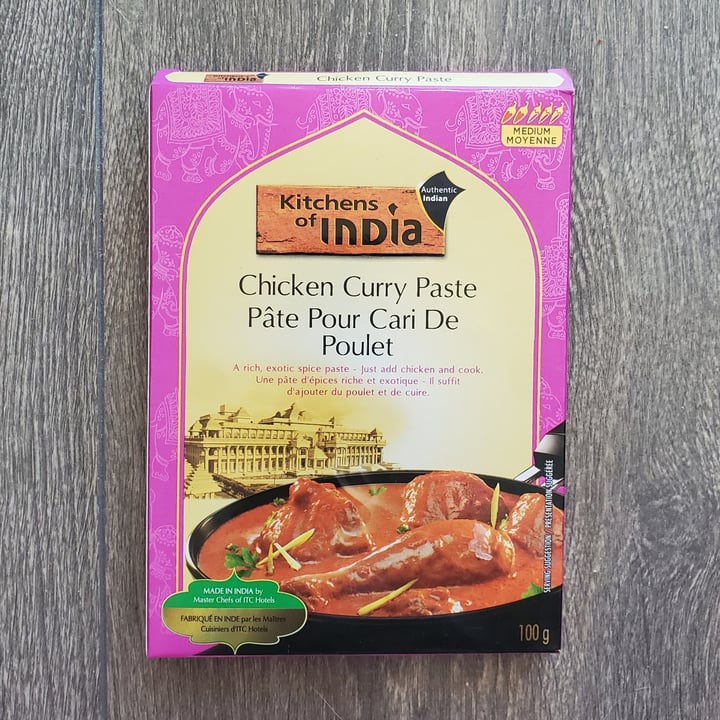 photo of Kitchens of India Chicken Curry Paste shared by @eveirl on  03 Dec 2021 - review