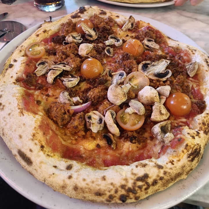 photo of Pizza Punks Leeds Build Your Own Pizza shared by @vervy on  18 Sep 2022 - review