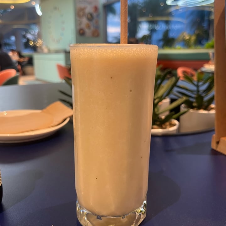 photo of Green Common Singapore Peanut Butter Banana Oat Milk Smoothie shared by @shanicetan on  26 Nov 2022 - review