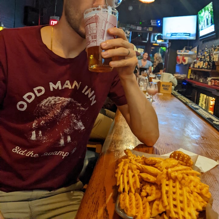 photo of The Avenue Allston Waffle Fries shared by @varun06 on  01 Jul 2022 - review