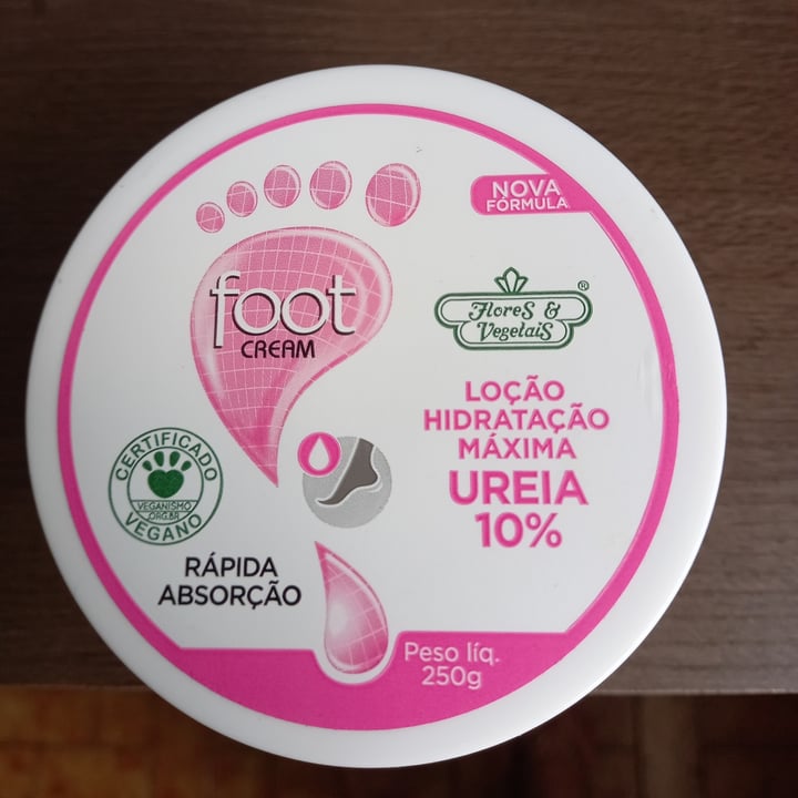 review photo of Flores & Vegetais Loção Hidratação Máxima UREIA 10% shared by @denisereginadepaula on 05 Jan 2023 - review