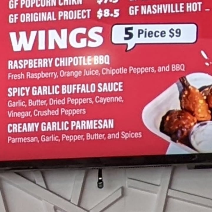 photo of Project Pollo Raspberry Chipotle Barbecue Wings shared by @caseyveganforlife on  20 Apr 2022 - review