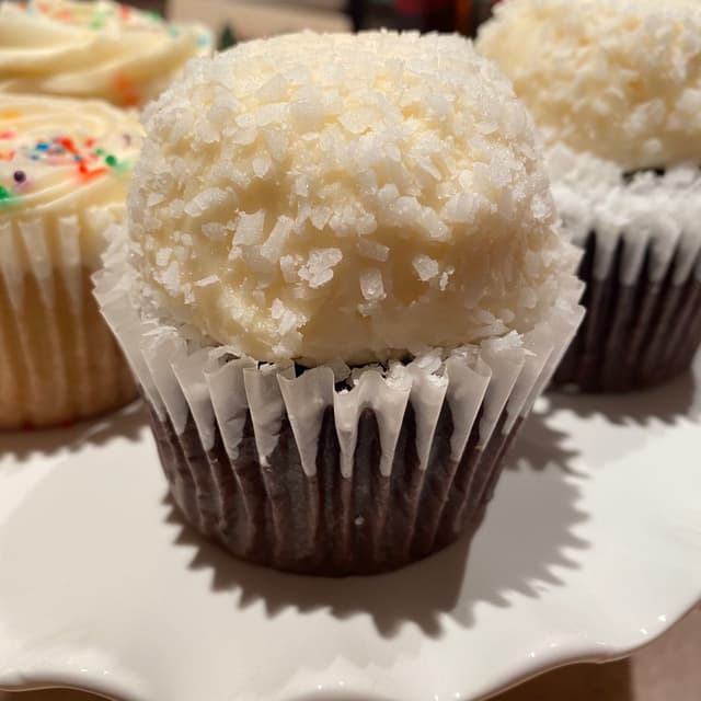 Photo of the dish “Coconut Snowball Cupcake”