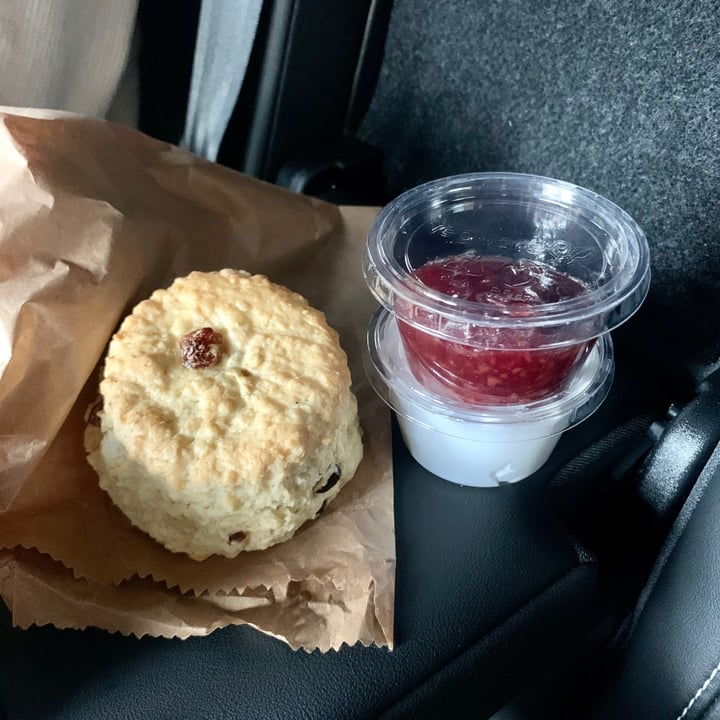 photo of Black Rabbit Scone shared by @vegneve on  12 Apr 2021 - review