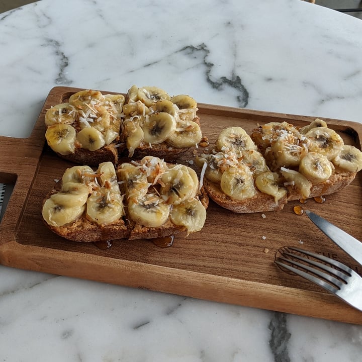 photo of The Social Space - Marina One Toasted Banana + Peanut Butter Toast shared by @shanying on  20 Sep 2021 - review
