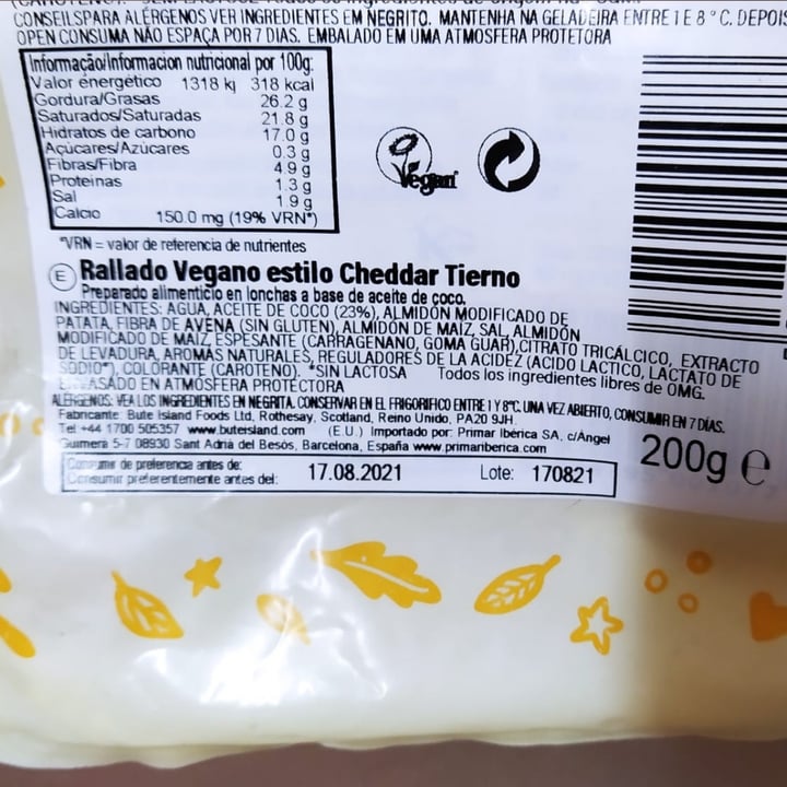 photo of Sheese Queso rallado Grated Mild Cheddar Style shared by @vegan-ana on  06 Jun 2021 - review