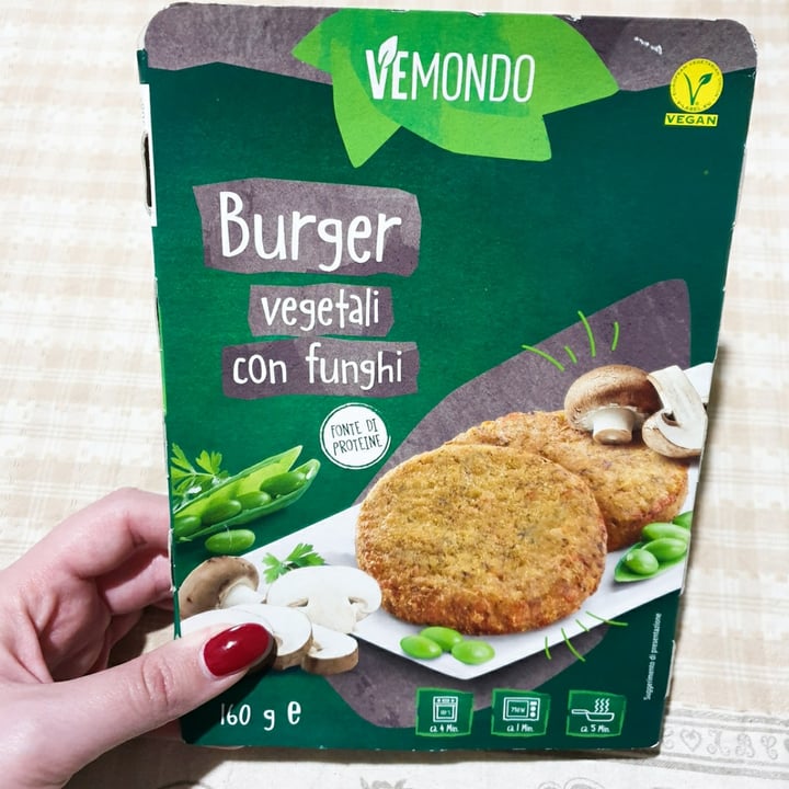 photo of Vemondo Burger Vegetali con Funghi shared by @disperancione on  12 Jan 2022 - review