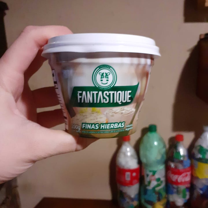 review photo of Felices Las Vacas Queso Untable Fantastique Finas Hierbas shared by @lunarezs on 02 Apr 2021 - review