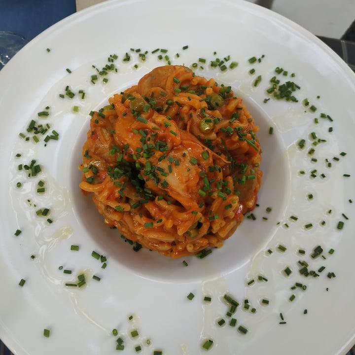 review photo of Hakuna Matata Veggie Fideuá de no pollo y alcachofas shared by @irenebaldrich on 30 Sep 2020 - review