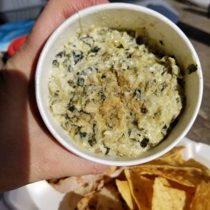 photo of Plantitude Spinach & Artichoke Dip shared by @veganonvanisle on  26 Aug 2020 - review