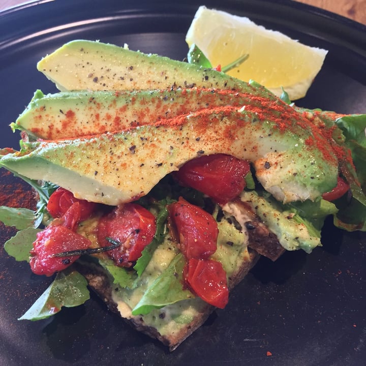 photo of Bootlegger Coffee Company Avo & Hummus Toast shared by @juandreduplessis on  12 Aug 2020 - review