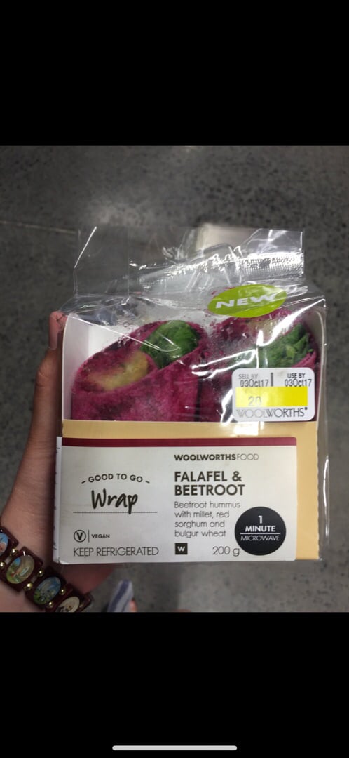 review photo of Woolworths Food Falafel and Beetroot Wrap shared by @megpeg on 28 Sep 2019 - review