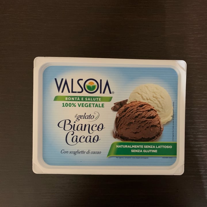 photo of Valsoia Gelato Bianco Cacao shared by @ciretto on  22 Jun 2022 - review