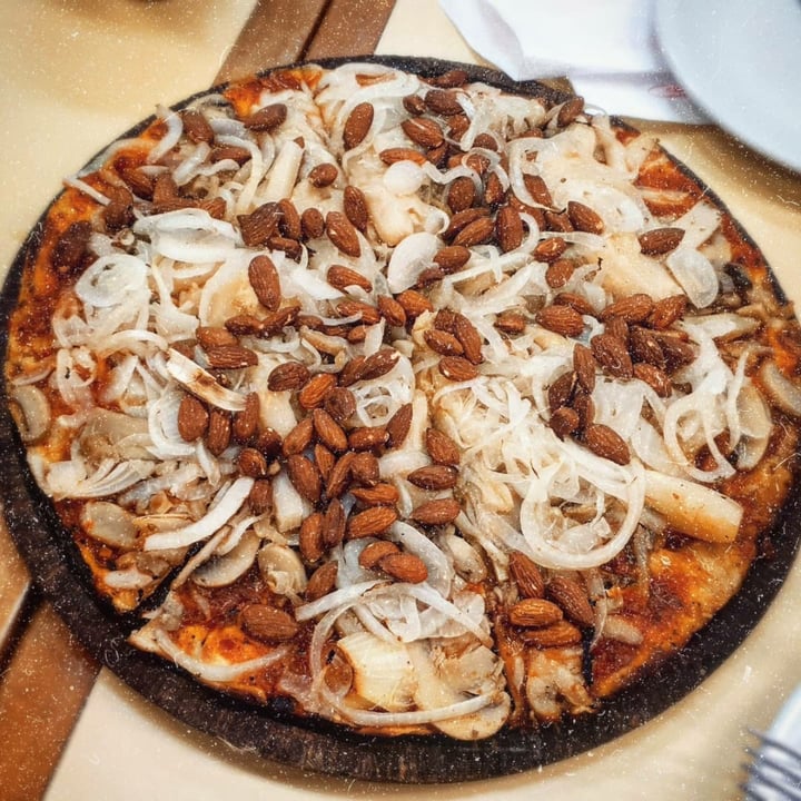 photo of Pizzería Güerrin Pizza vegana shared by @soyvelen on  06 Oct 2020 - review