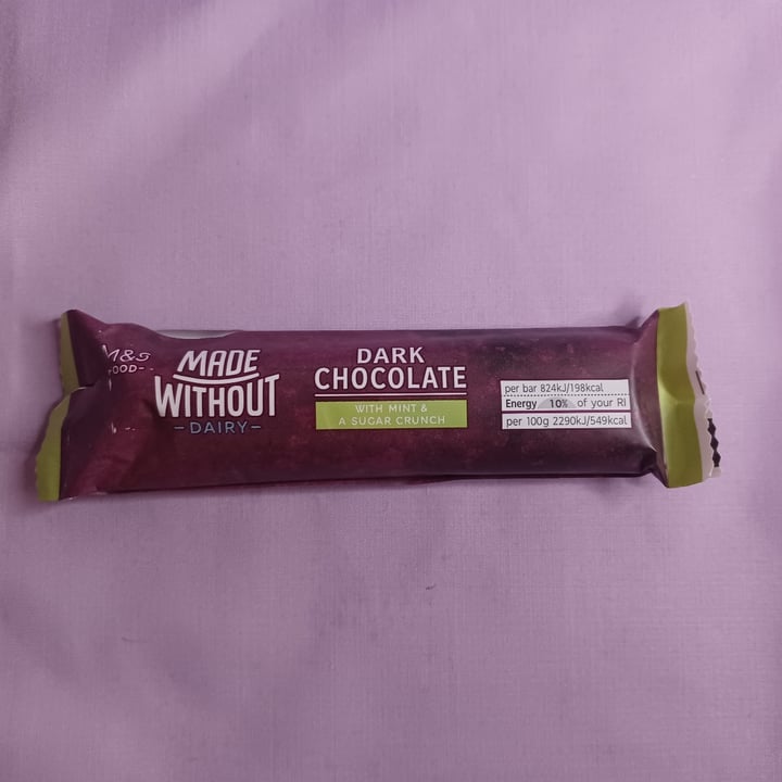 photo of M&S made without dairy Dark Chocolate With Mint Crunch shared by @thornxvx on  07 Dec 2021 - review