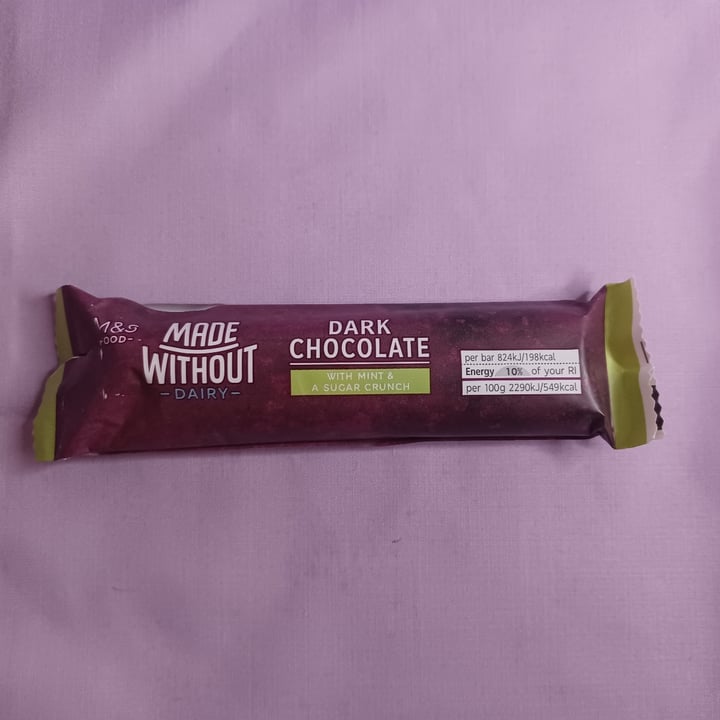 review photo of M&S made without dairy Dark Chocolate With Mint Crunch shared by @thornxvx on 07 Dec 2021 - review
