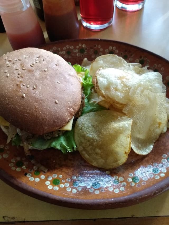 菜肴“Hamburguesa de Zanahoria”的照片