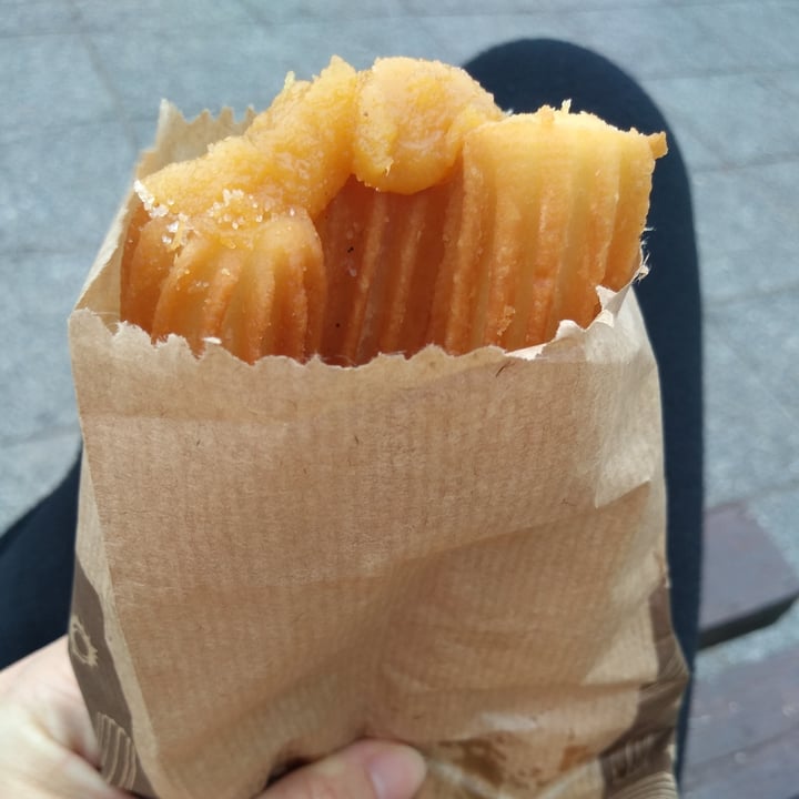 photo of Churros El Topo Churros rellenos de dulce de batata shared by @veganquai on  28 Nov 2021 - review