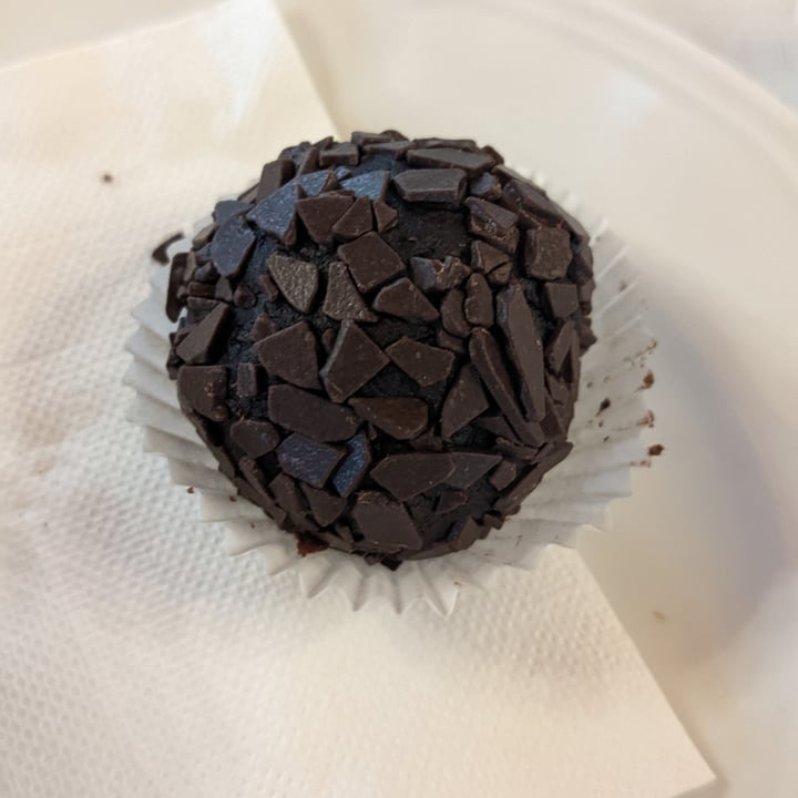 photo of Radagast Vegan Bakery Tartufo al cioccolato shared by @elisabettaveg on  25 Sep 2022 - review