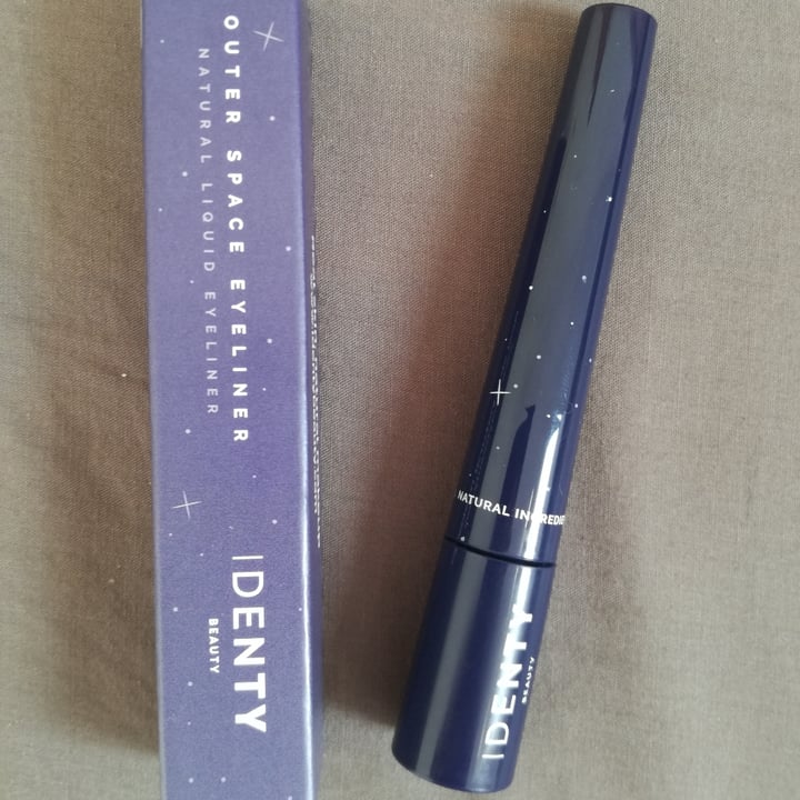 photo of Identy beauty Outer Space Eyeliner shared by @nonarq on  01 Oct 2020 - review