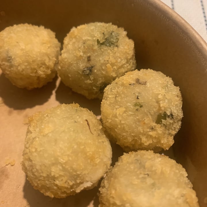 review photo of Yasai Vegan Sushi Hitomi Champi shared by @emo90 on 23 Jan 2021 - review