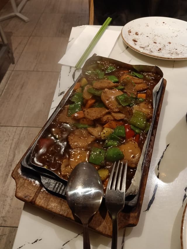 Photo of the dish “Teppanyaki Hedgehog Mushrooms”