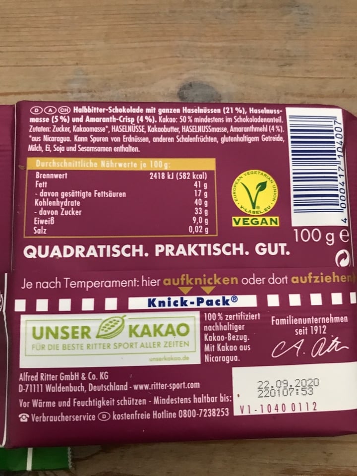 review photo of Ritter Sport Voll-Nuss Amaranth shared by @nicmue64 on 13 Apr 2020 - review