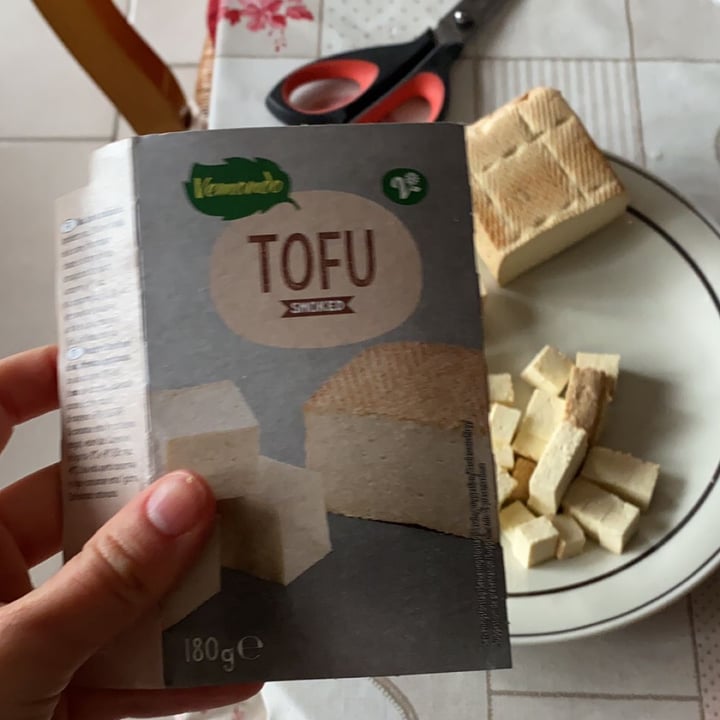 photo of Vemondo Tofu affumicato shared by @lalinda on  13 Mar 2022 - review