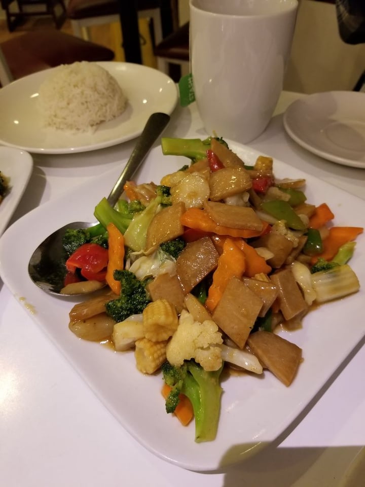 photo of Loving Hut Teriyaki Angels shared by @shmoopsify on  25 Dec 2019 - review