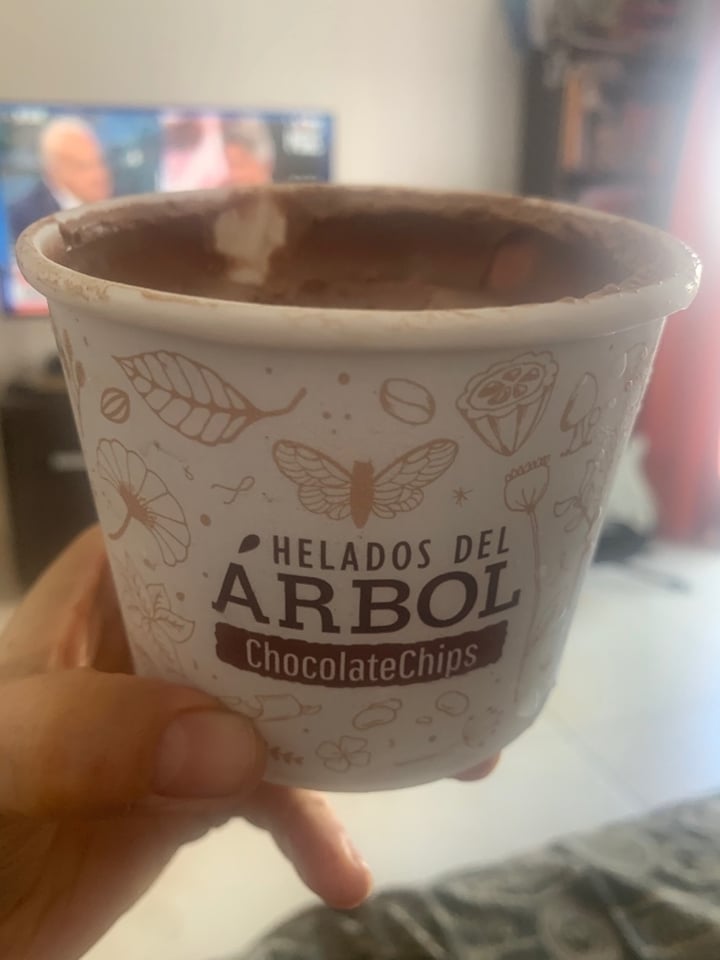 photo of Helados del Árbol Helado sabor Chocolate con Chips Amargos shared by @argentinaenberlin on  20 Mar 2020 - review