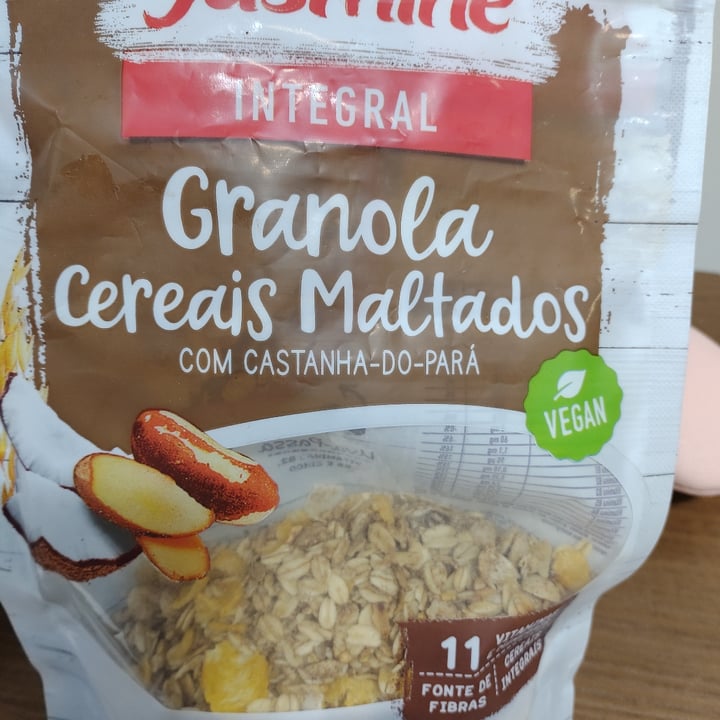 review photo of Jasmine granola integral com castanha shared by @karinabrasil on 27 Jun 2022 - review