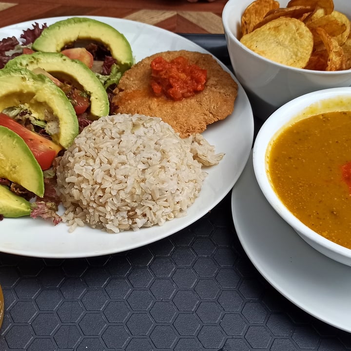 photo of Hervíboro Cocina Vegana Menú del día shared by @vtopia on  15 Dec 2020 - review