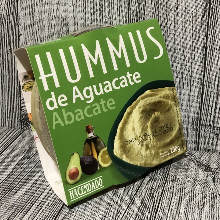 photo of Hacendado Hummus de Aguacate shared by @aaronchoi on  05 Dec 2020 - review