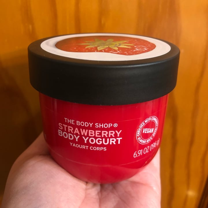 photo of The Body Shop Strawberry Body Yogurt shared by @aniripsa on  25 Feb 2022 - review