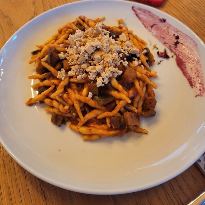 review photo of Samsara e Volta Rossa Trofie Alla Norma shared by @alis95 on 10 Jul 2022 - review
