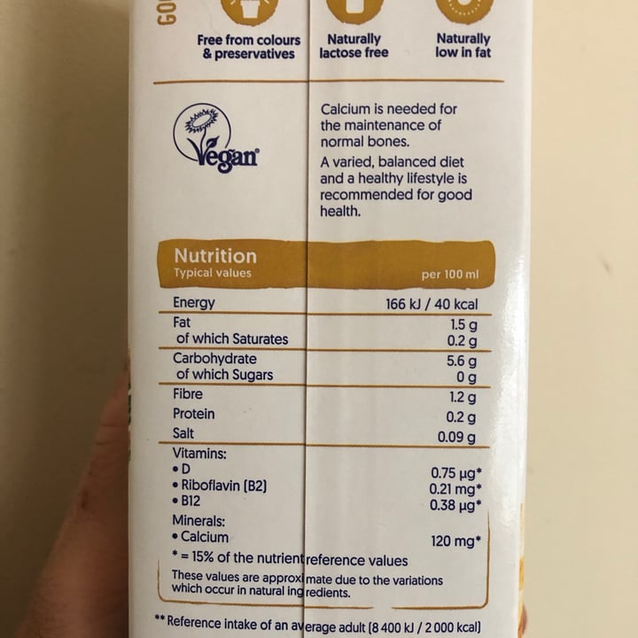 photo of Alpro Unsweetened Oat Milk shared by @jasonb01 on  18 Jul 2020 - review