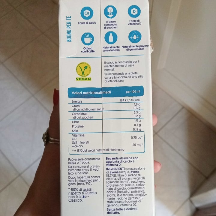 photo of Alpro Shhh...Questo Non è Latte (LIGHT) shared by @ludovicaap on  06 Sep 2022 - review
