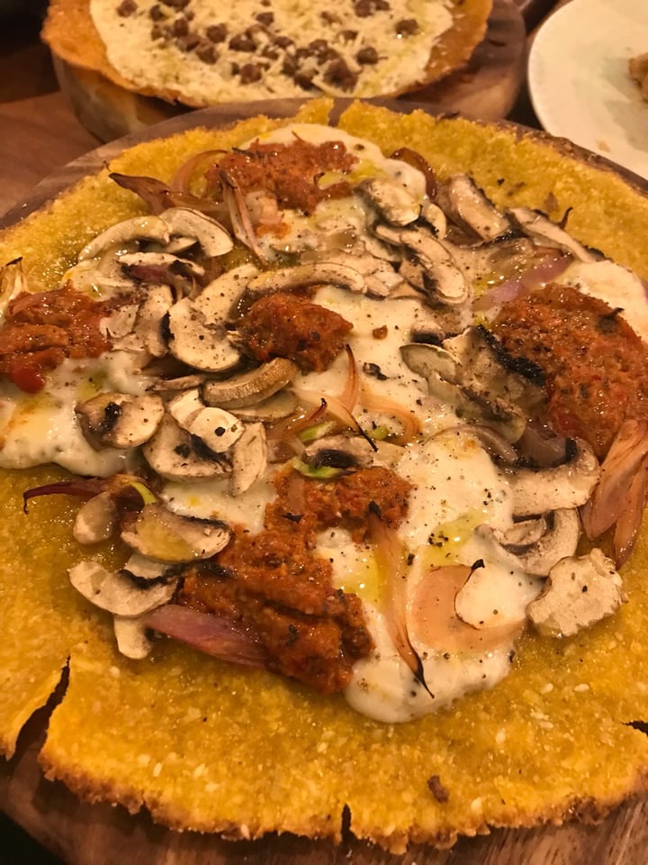 photo of Amami Canggu N’duja e Funghi Pizza (GF Pumpkin crust) shared by @letusbeheroes on  06 Aug 2019 - review