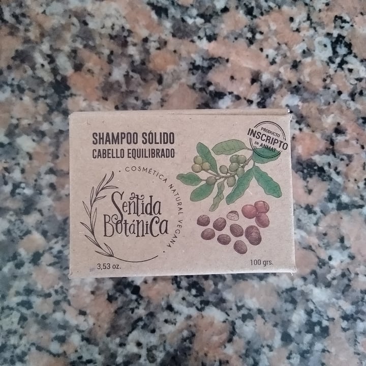 photo of Sentida Botánica Shampoo sólido cabello equilibrado shared by @euge13 on  22 Oct 2020 - review