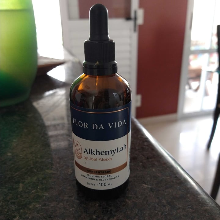 photo of AlkhemyLab By JOEL ALEIXO alkemylab florais shared by @infanti on  30 Apr 2022 - review