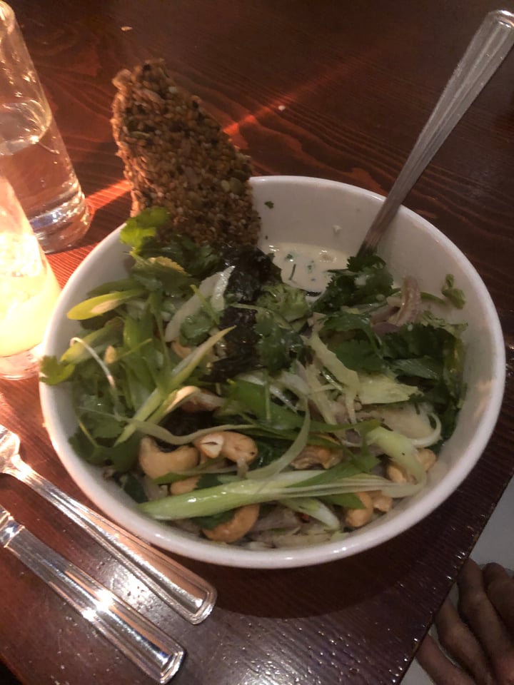 review photo of Be Love Avocado Green Bowl shared by @kathryn on 08 Dec 2019 - review