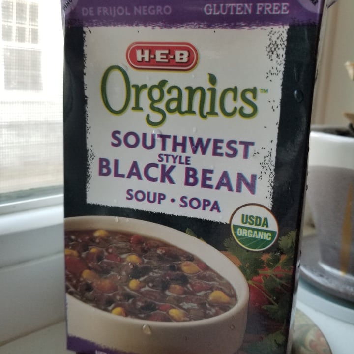 photo of HEB Organics Southwest Style Black Bean Soup shared by @mclevn on  04 Oct 2021 - review