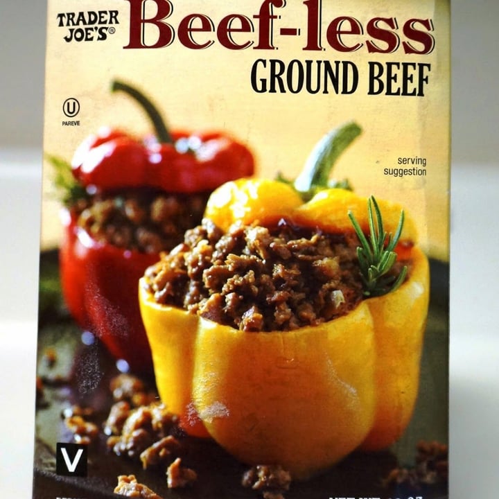 photo of Trader Joe's Beef-less Ground Beef shared by @alienbarbiedoll on  13 Dec 2021 - review
