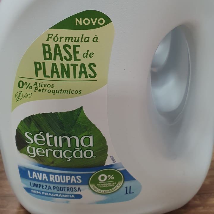 photo of lava roupas vegano lava roupas vegano , a base de plantas shared by @dicelialuzia on  16 Jun 2022 - review