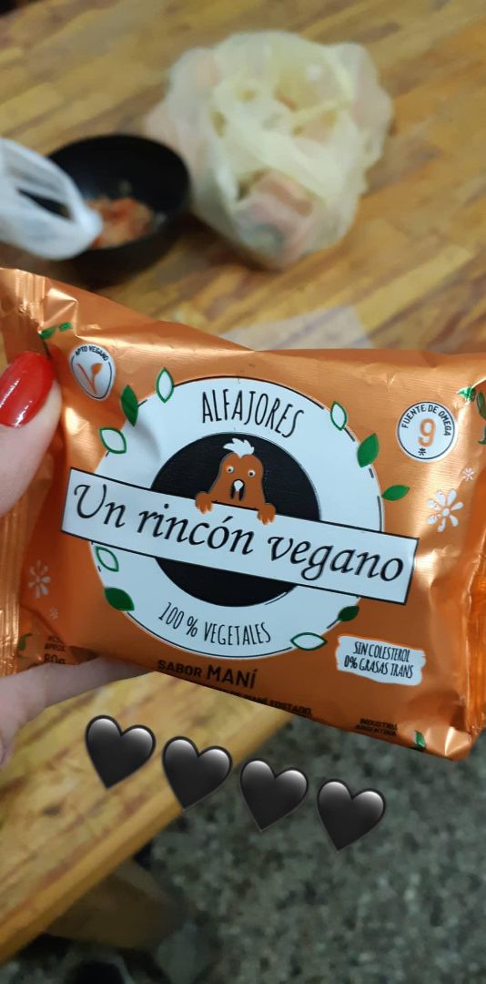 photo of Un Rincón Vegano Alfajor de Maní shared by @kindcssgomz22 on  28 Feb 2020 - review