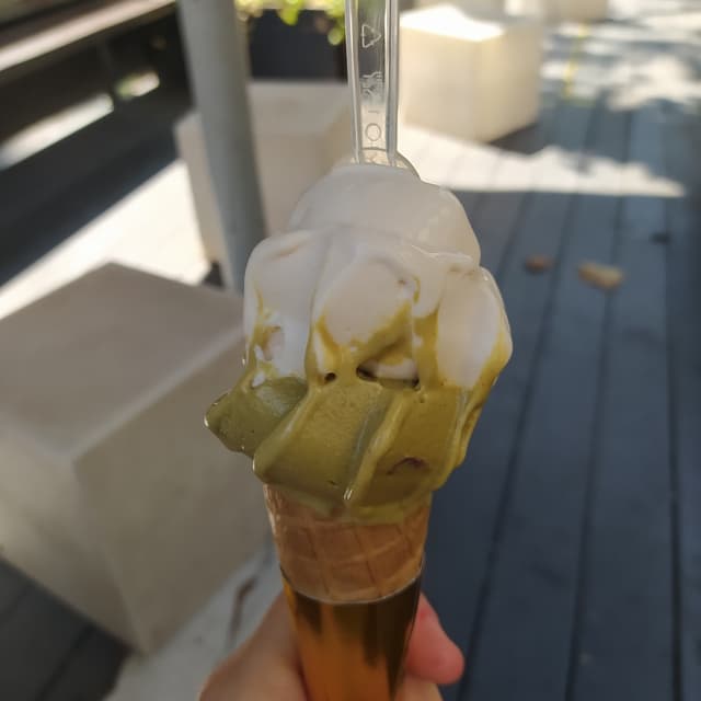 Foto del piatto “Gelato Pistacchio E Mandorla”