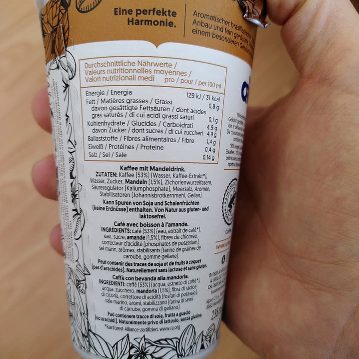 review photo of Alpro Plant-based Baristas Almond/Mandel Caffe shared by @takeo38a on 24 May 2022 - review