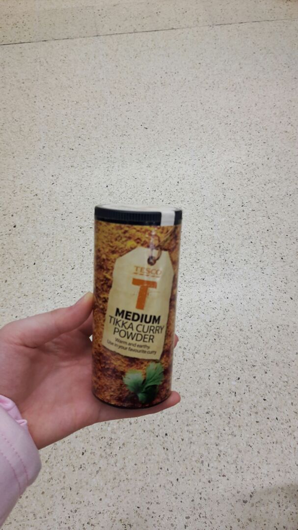 Curry hot sale powder tesco